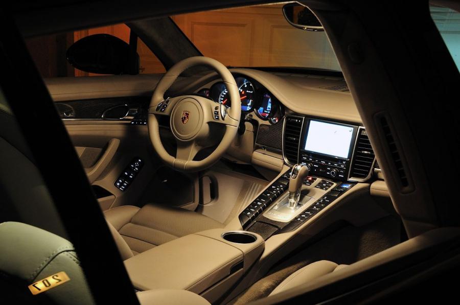  Porsche Panamera Turbo S 2012 года  (фото 7 из 91)